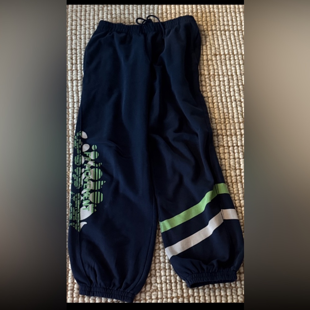 Free People Movement All Star logo sweat Pant - Picture 2 of 8